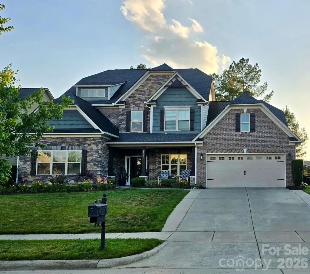 2827 Donegal Drive Kannapolis NC 28081