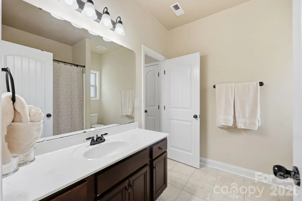 2827 Donegal Drive Kannapolis NC 28081