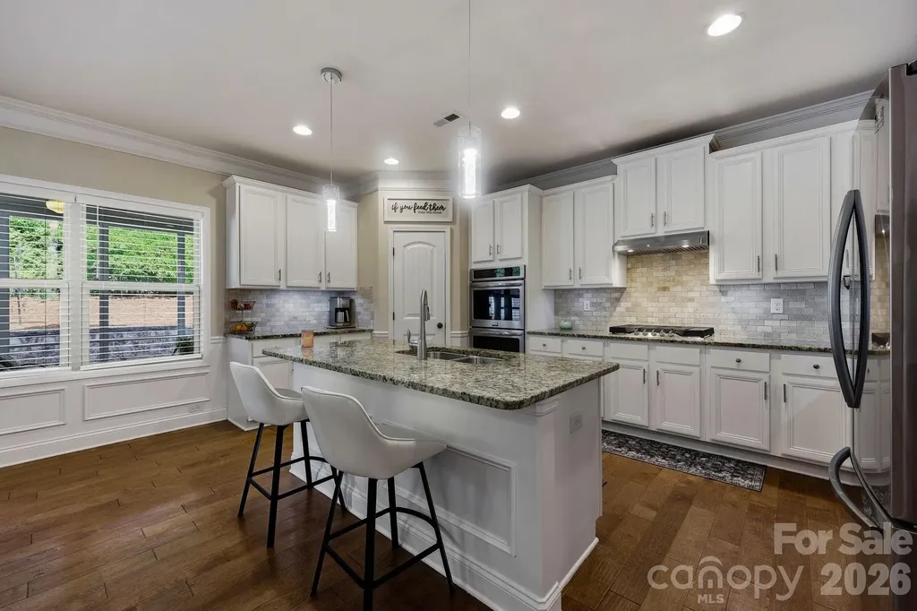 2827 Donegal Drive Kannapolis NC 28081