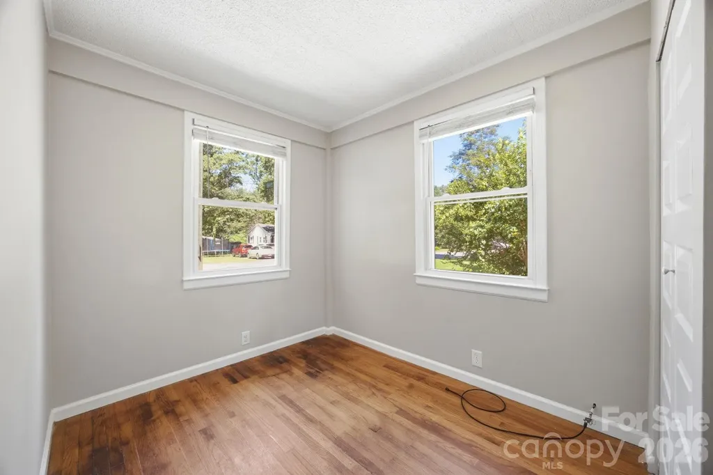 302 Houser Street Cherryville NC 28021