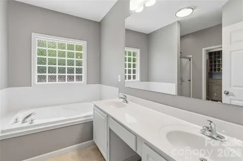1603 Hunters Place Road York SC 29745