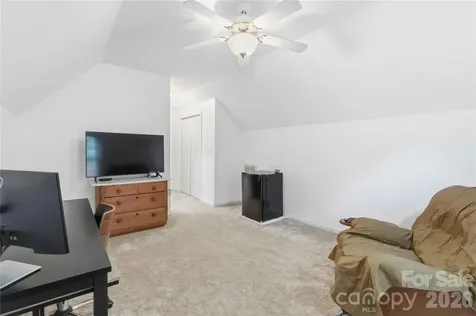 1603 Hunters Place Road York SC 29745