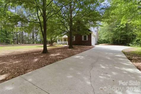 1603 Hunters Place Road York SC 29745