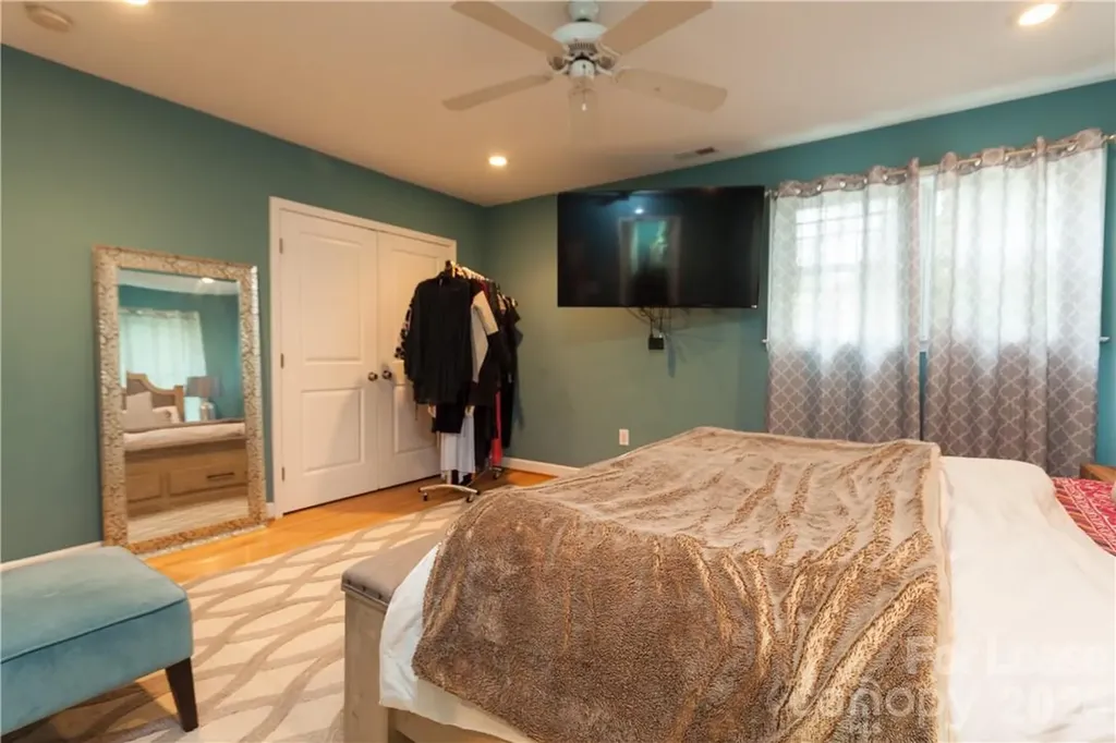 1829 Merriman Avenue Charlotte NC 28203