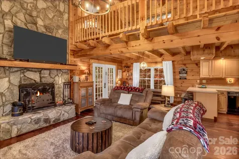 45 Ginger Lane Waynesville NC 28785