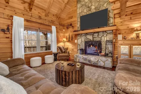 45 Ginger Lane Waynesville NC 28785
