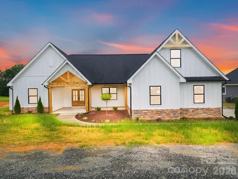 17834 Brattain Road Locust NC 28079