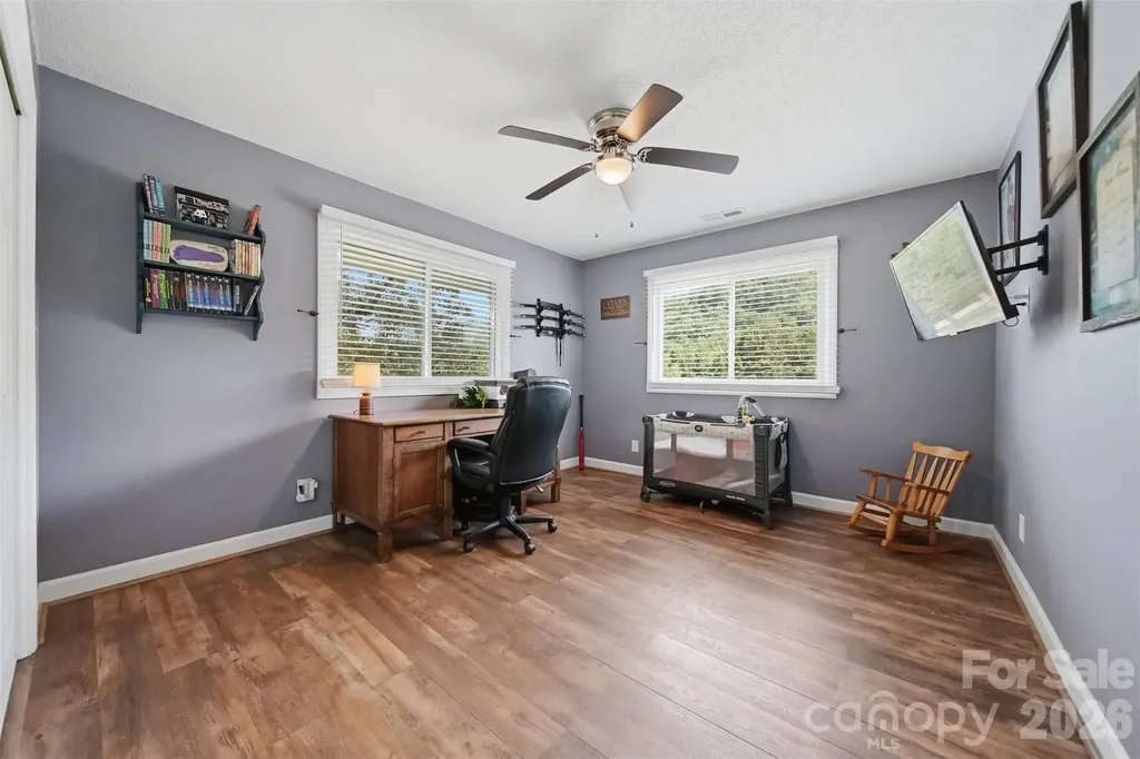 2411 Robertson Lane Lenoir NC 28645