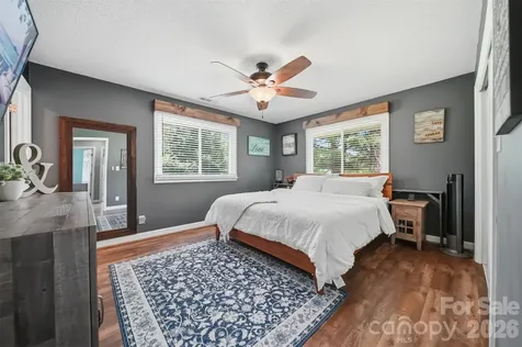 2411 Robertson Lane Lenoir NC 28645