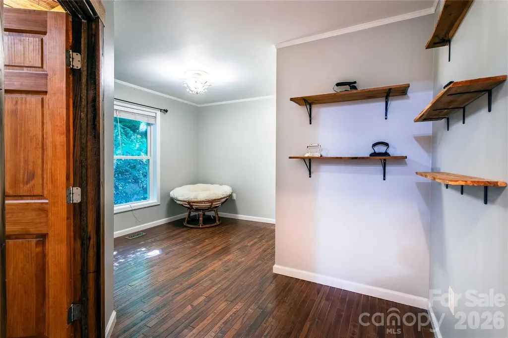 142 Blake Drive Canton NC 28716