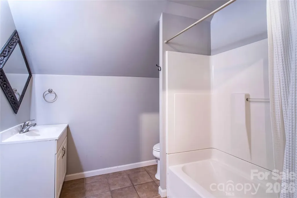 142 Blake Drive Canton NC 28716