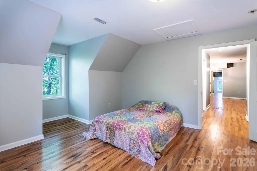 142 Blake Drive Canton NC 28716