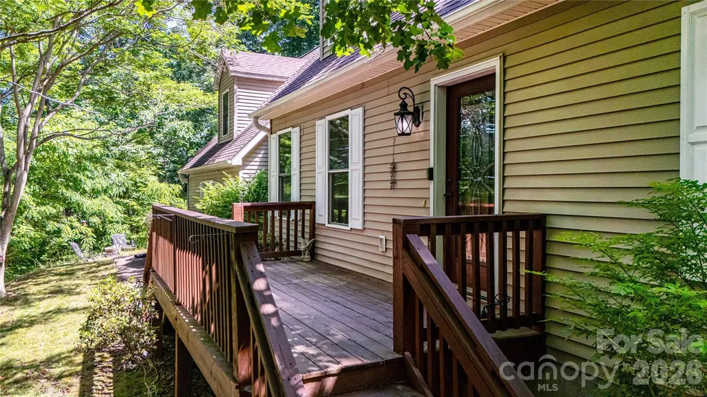 142 Blake Drive Canton NC 28716