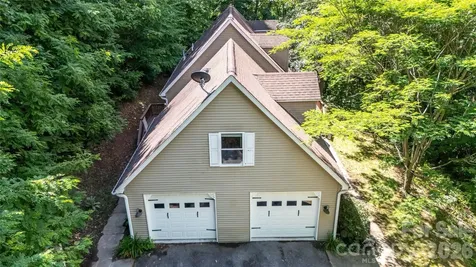 142 Blake Drive Canton NC 28716