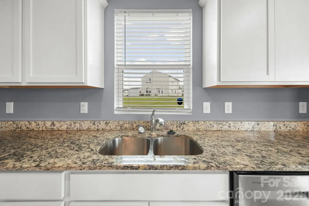 3082 Bell Spur Avenue SW Concord NC 28027