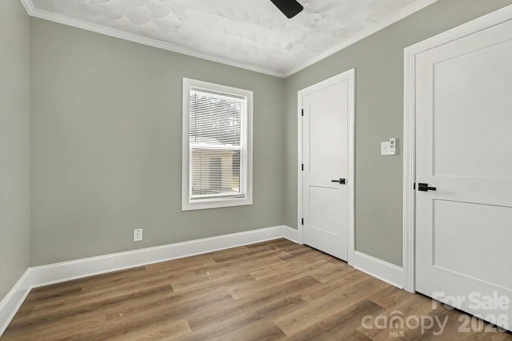 110 Spring Street Kernersville NC 27284