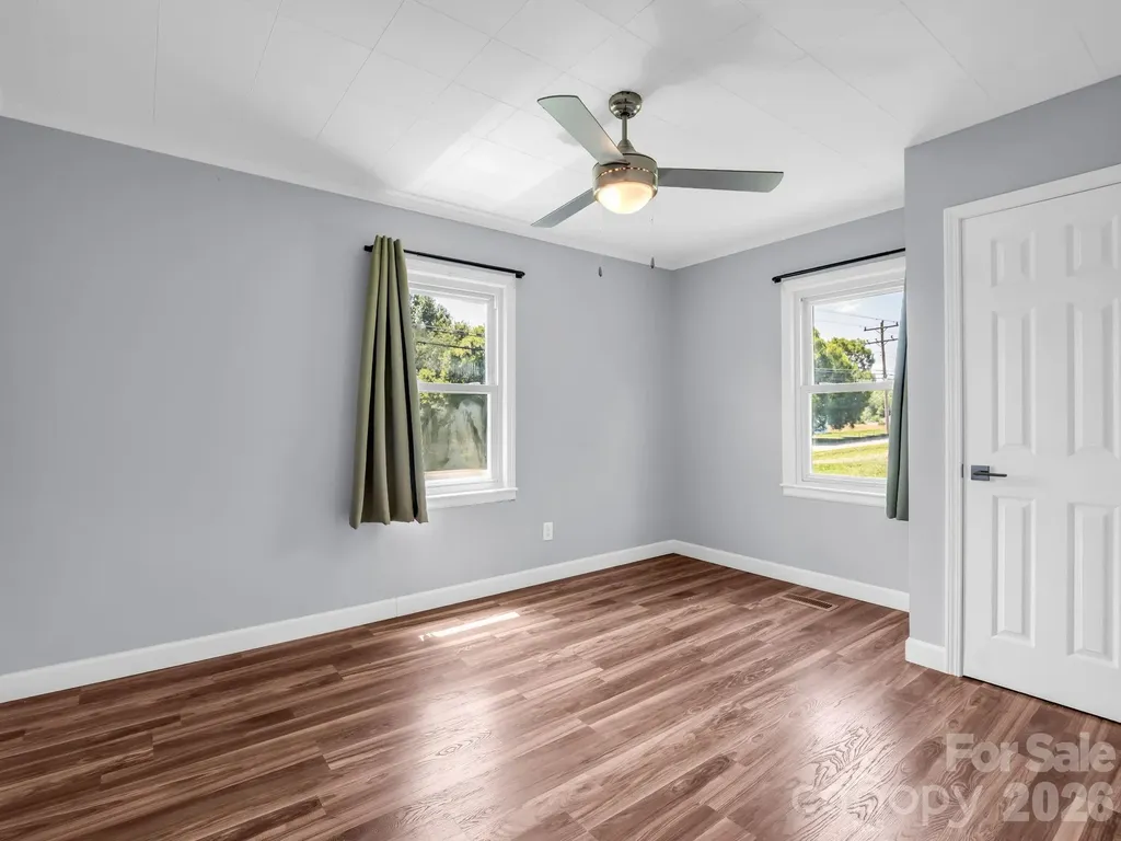 1758 Chase High Road Forest City NC 28043