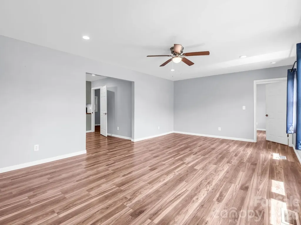 1758 Chase High Road Forest City NC 28043