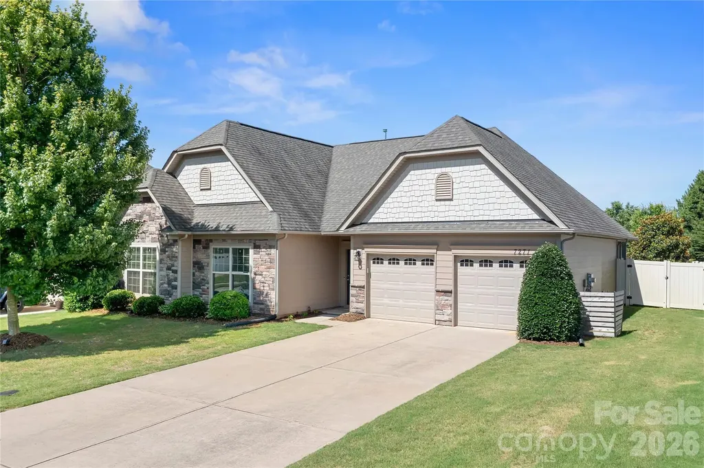 7271 Adirondack Drive Denver NC 28037