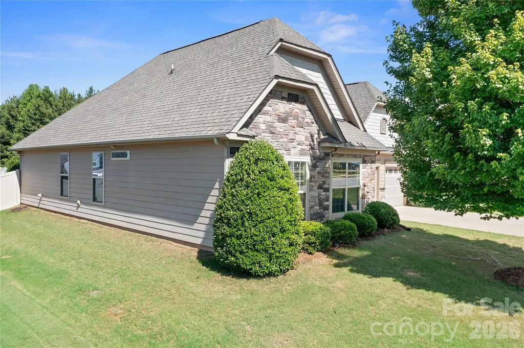 7271 Adirondack Drive Denver NC 28037