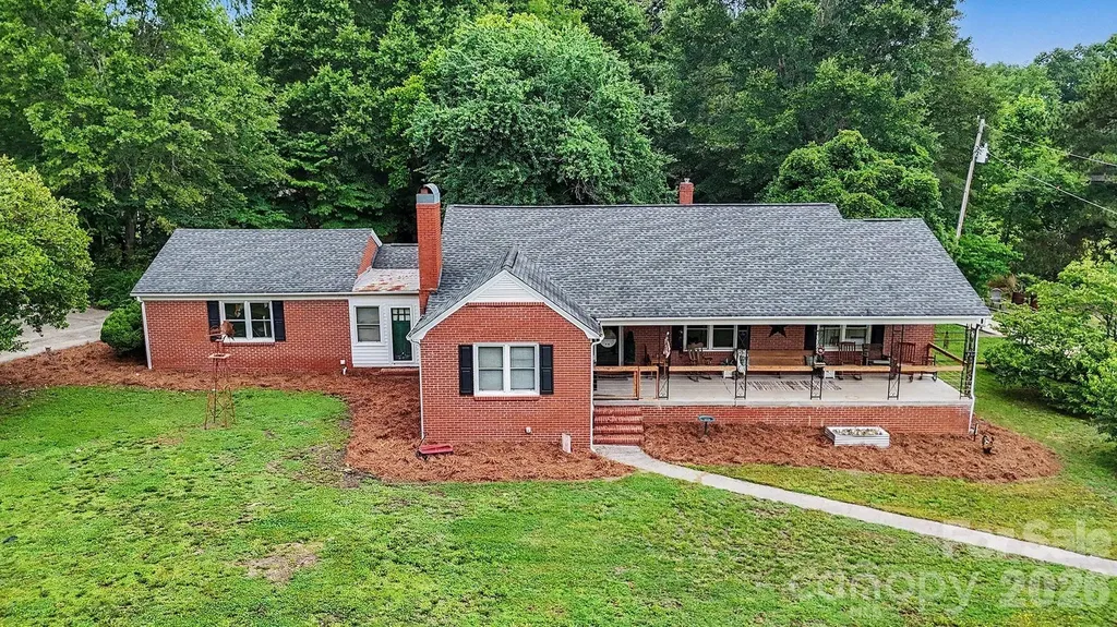 1224 Petes Road Lincolnton NC 28092