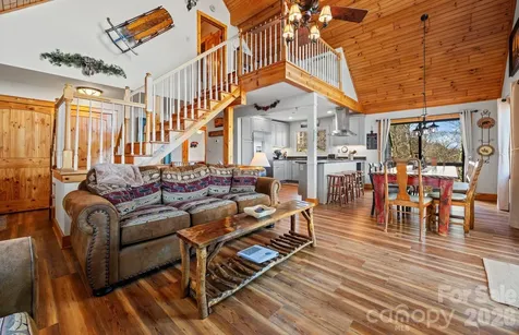 569 Shelter Rock Circle Sugar Mountain NC 28604