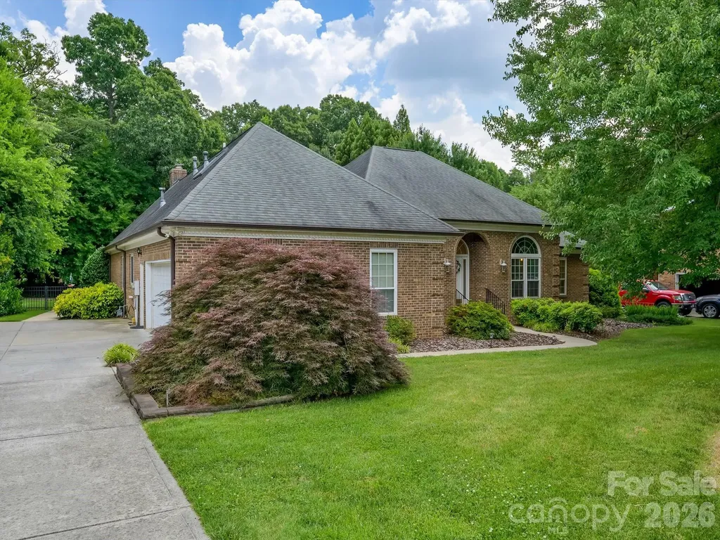1318 Fawn Ridge Road NW Concord NC 28027