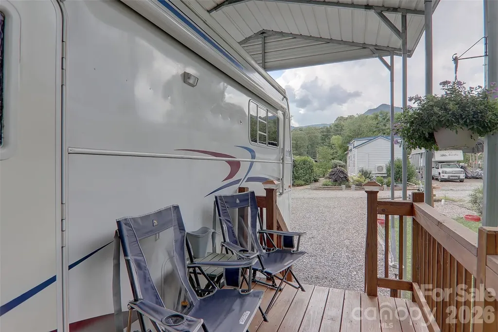 109 Pike Point Waynesville NC 28785