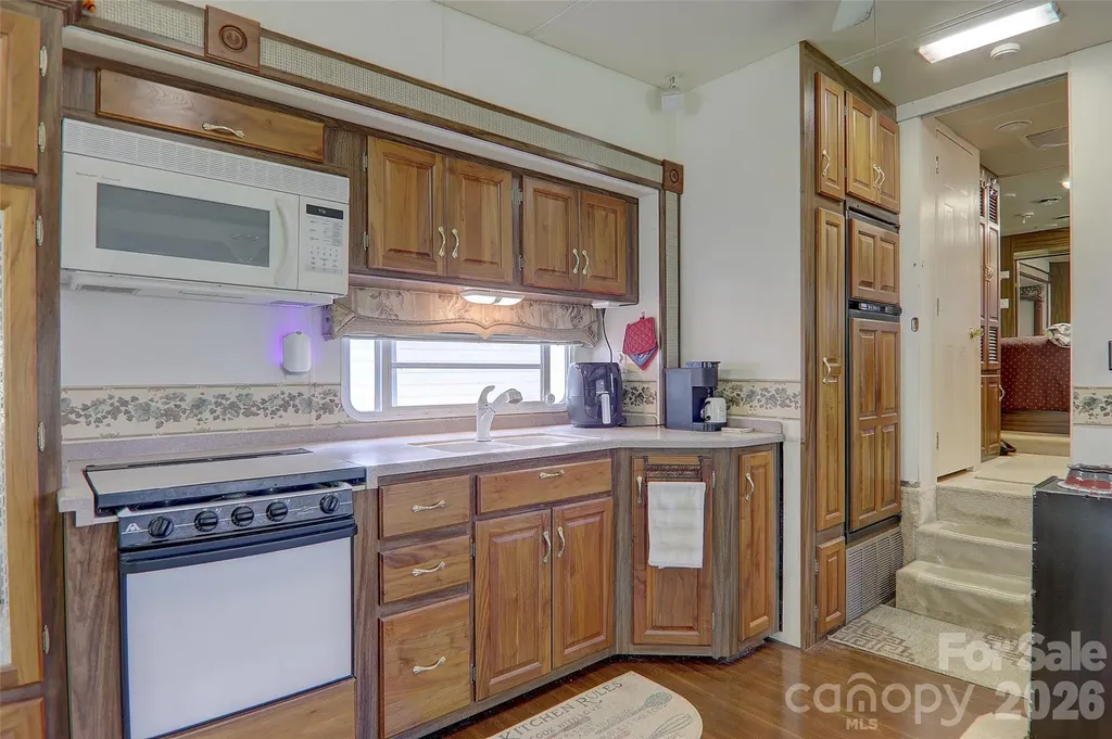 109 Pike Point Waynesville NC 28785