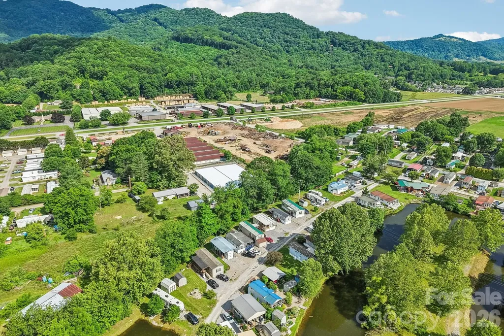 109 Pike Point Waynesville NC 28785