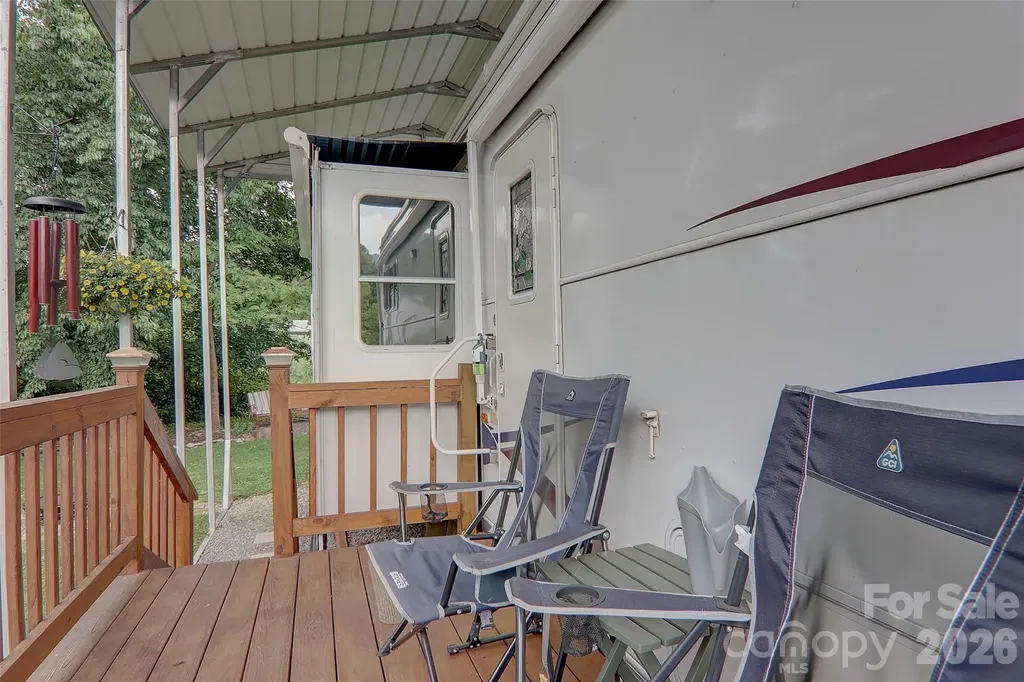 109 Pike Point Waynesville NC 28785