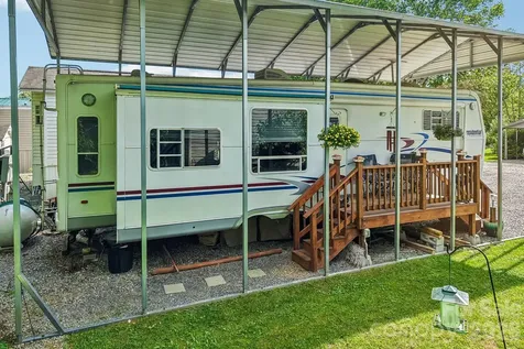 109 Pike Point Waynesville NC 28785