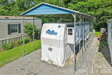 109 Pike Point Waynesville NC 28785