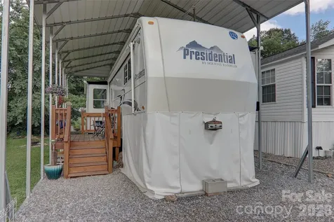 109 Pike Point Waynesville NC 28785
