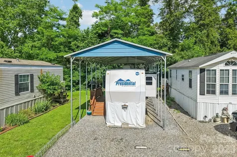 109 Pike Point Waynesville NC 28785
