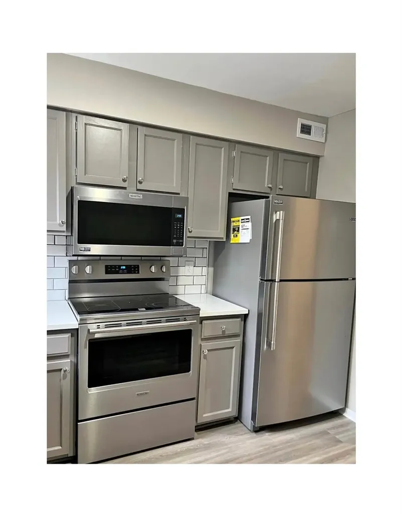 2901 Heathstead Place Charlotte NC 28210