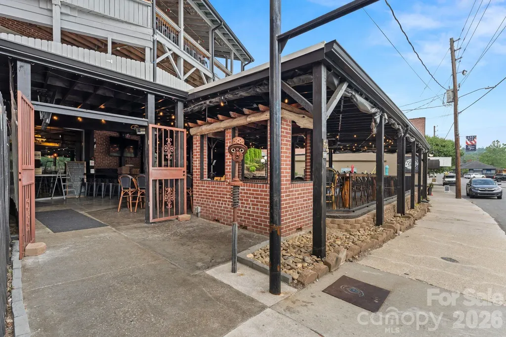 69 Locust Street Spruce Pine NC 28777