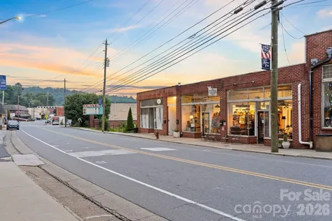 69 Locust Street Spruce Pine NC 28777