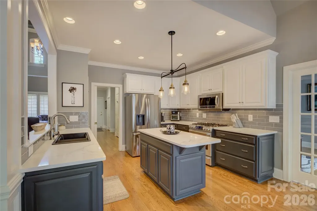 11404 Fernside Drive Charlotte NC 28227