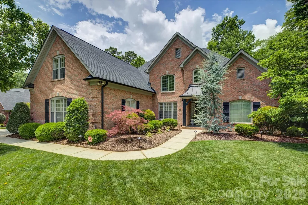 11404 Fernside Drive Charlotte NC 28227