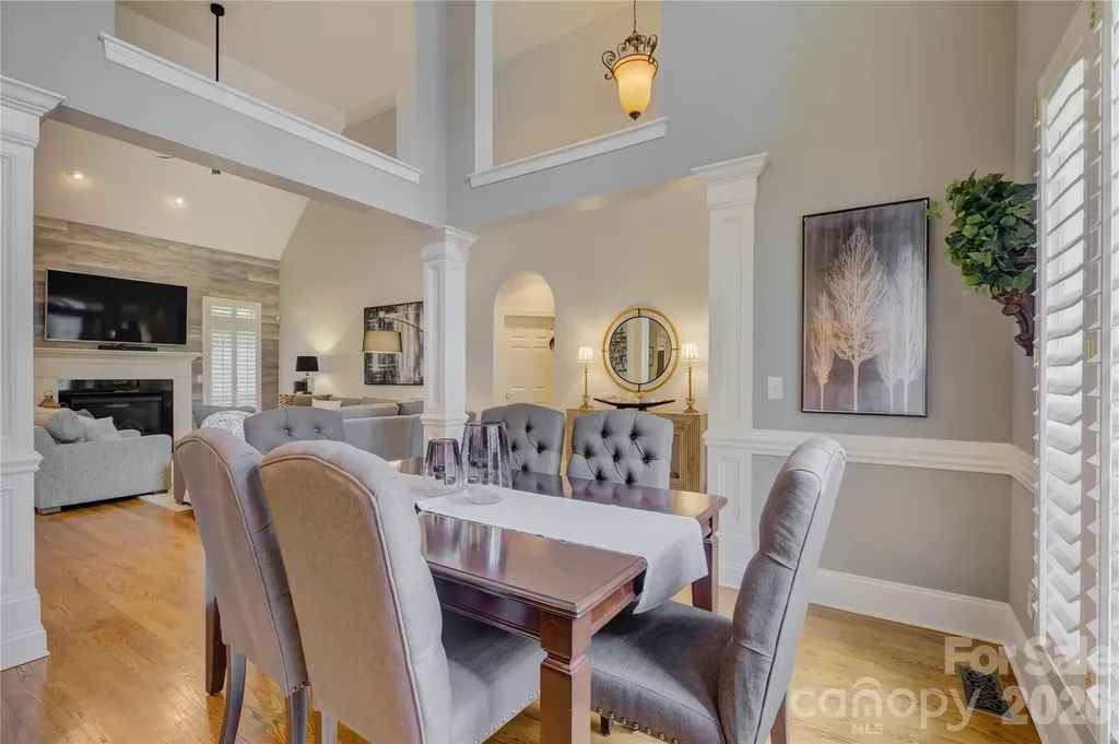 11404 Fernside Drive Charlotte NC 28227