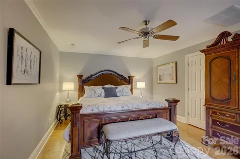 11404 Fernside Drive Charlotte NC 28227
