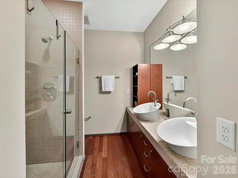 285 Mcdonald Avenue Charlotte NC 28203