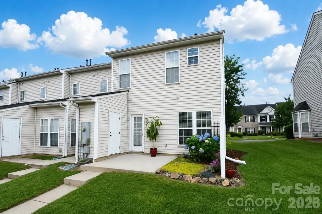 4913 Sunburst Lane Charlotte NC 28213