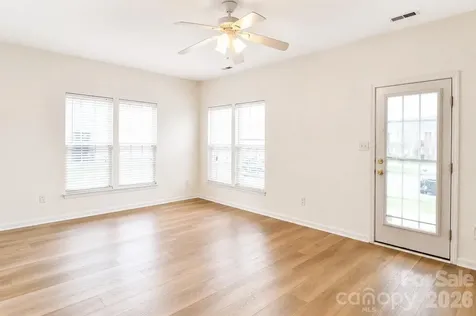 4913 Sunburst Lane Charlotte NC 28213