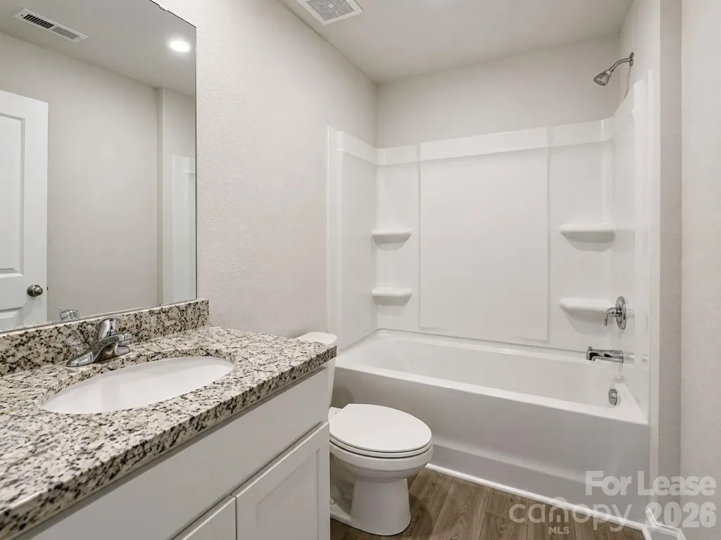 3003 Crescent Lake Lane Charlotte NC 28214