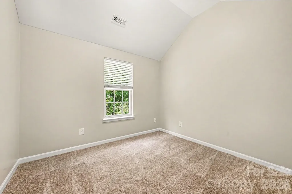 8621 Berrybrook Lane Charlotte NC 28269