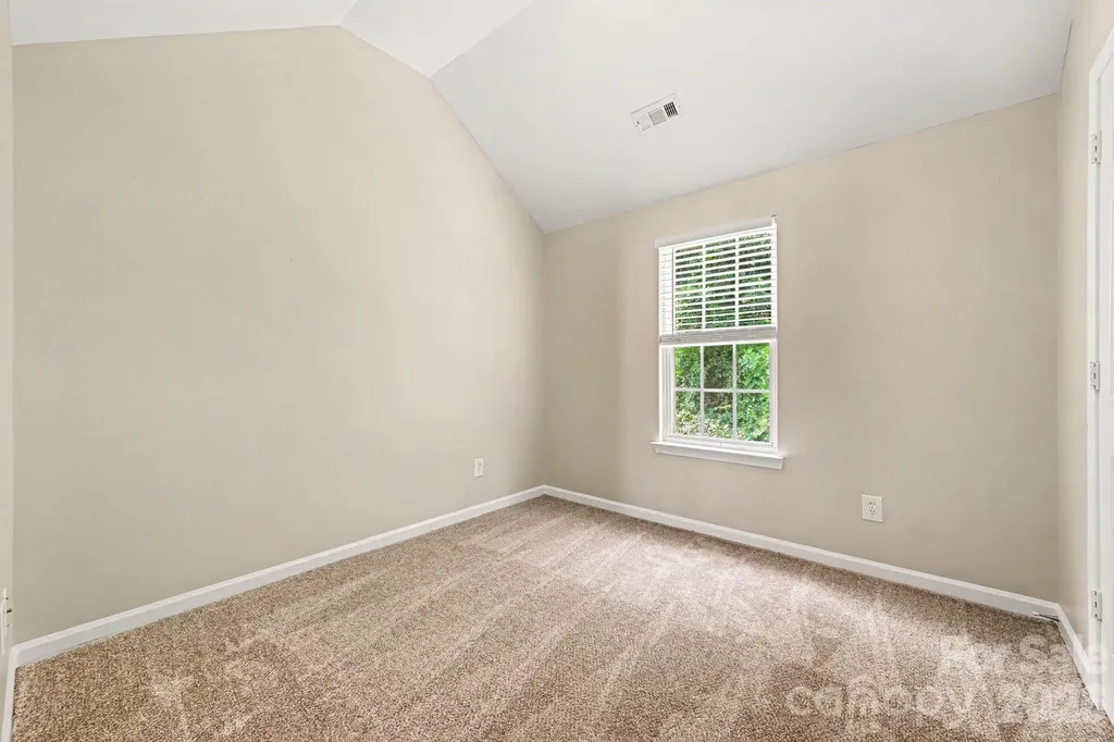 8621 Berrybrook Lane Charlotte NC 28269
