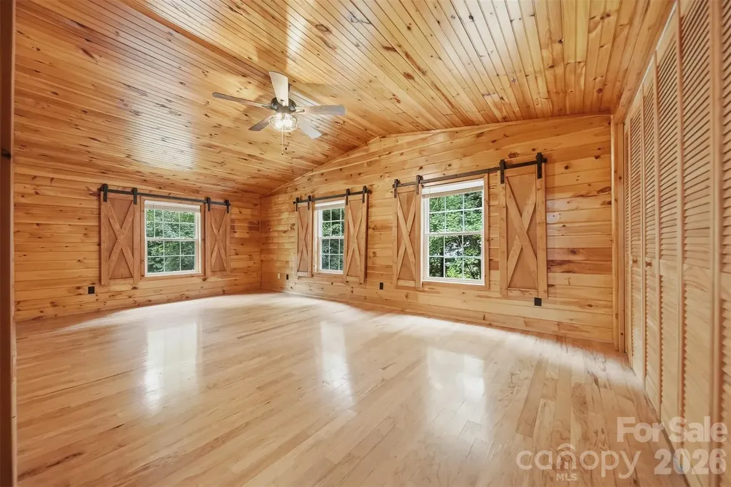 408 Birch Circle Drive Hudson NC 28638
