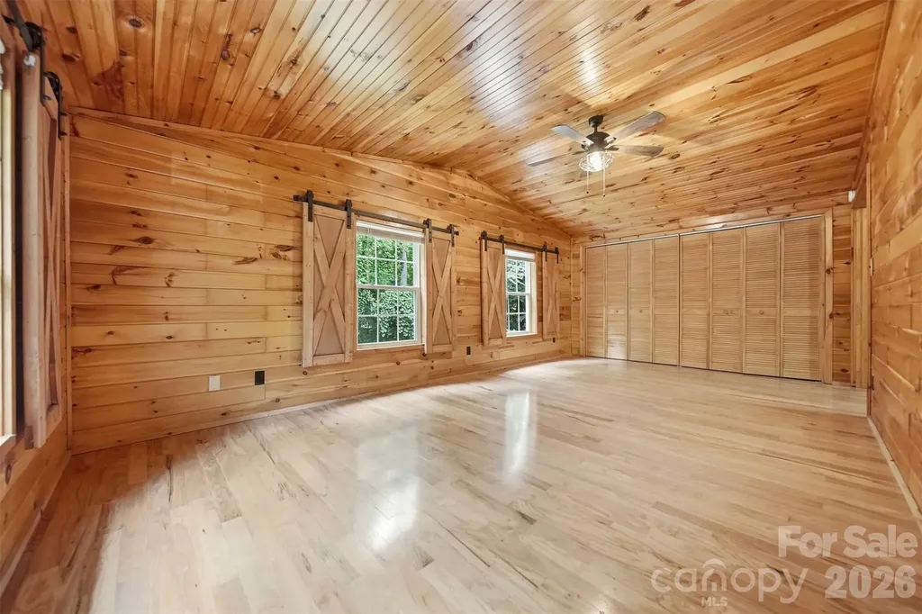 408 Birch Circle Drive Hudson NC 28638
